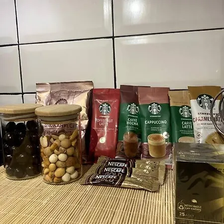 Ortakoy Sahilde Otoparkli 3+1 Ferah Genis Daire Apartamento Estambul